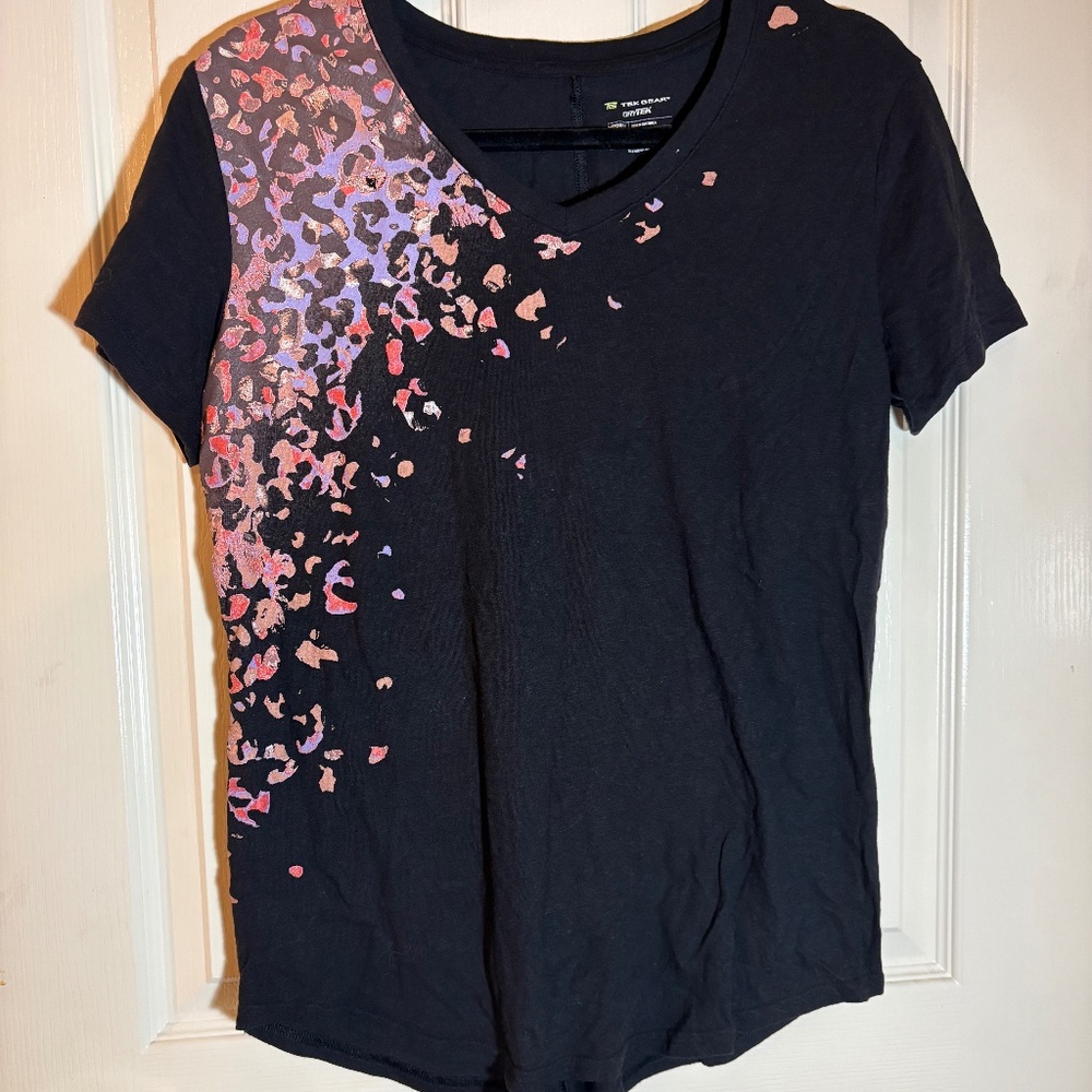 Womens Tek Gear Black and Patterned T Shirt